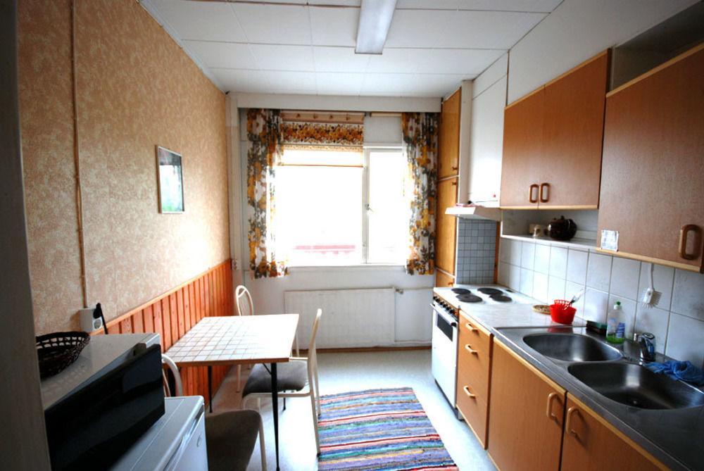 Jaemsaen Gasthaus Exteriör bild