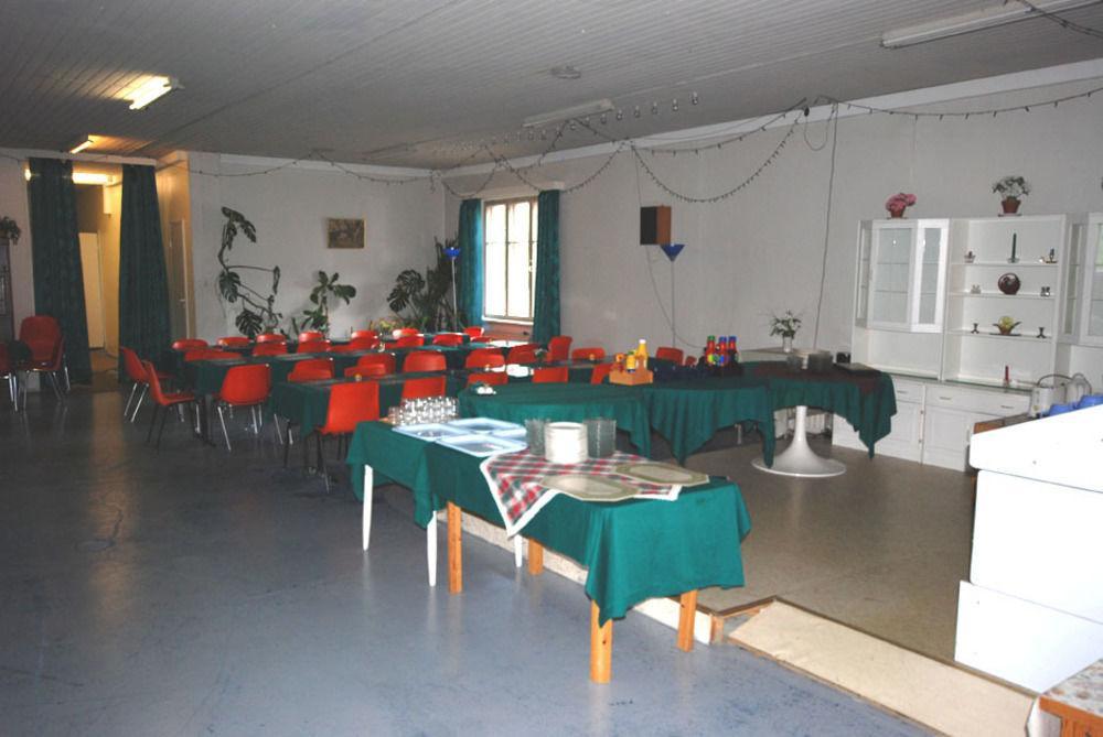 Jaemsaen Gasthaus Exteriör bild
